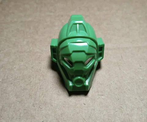 LEGO Bionicle Mask of Jungle with Green Pattern Part Number 19061