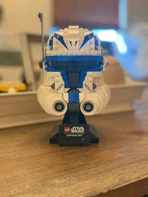 LEGO Star Wars Captain Rex Helmet Collection 75349 854pc 18+ Stand