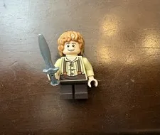 LEGO The Hobbit Bilbo Baggins Minifigure W/ Sting Sword 79007