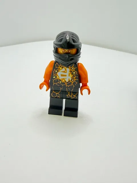 Lego Ninjago Possession Cole (Airjitzu) Minifigure njo0157 