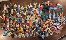 HUGE LEGO MINIFIGURE LOT OF  LEGO Minifigures And Animals (Decent Condition)