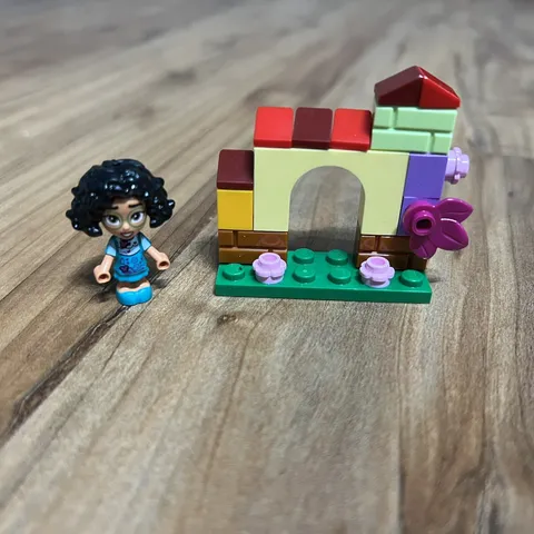 LEGO Disney Maribel Micro Doll Figure and Madrigal Encanto Princess