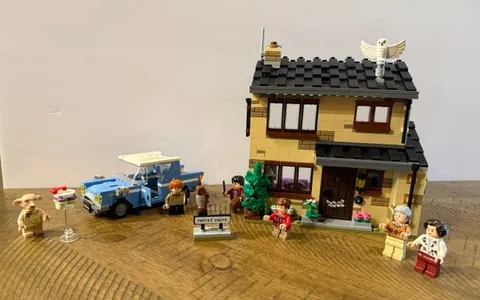 LEGO Harry Potter: 4 Privet Drive (75968)