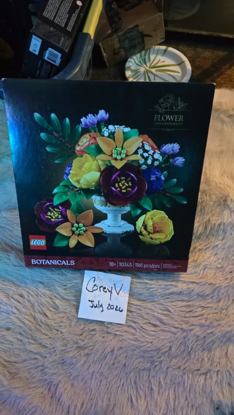 LEGO BOTANICALS FLOWER ARRANGEMENT 10345 BUILDING SET 1161 PIECES
