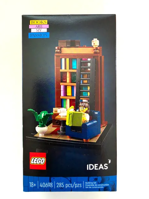 NEW LEGO IDEAS 40698 Books Are My Passion ~ 285 Pieces