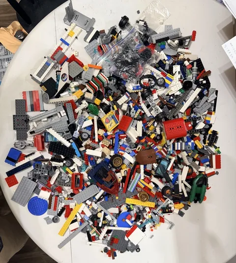 Lego Lot 7 lbs Random Mixed Pieces Bulk