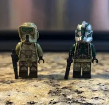 Lego Star Wars Commander Gree + Kashyyyk Scout Minifigures From 75151