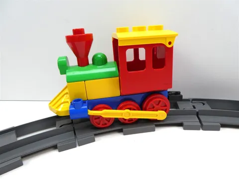 Lego Duplo 12 Dark Gray Curved Train Track Pieces & Push Train Engine (Lot M2)