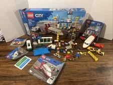 Lego City - Central Airport (60261) - With Manuals And Mini Figures READ DESCRIP