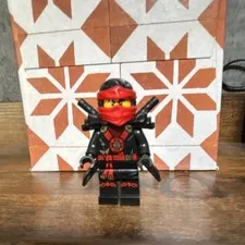 LEGO Ninjago Kai mini figure w/ Dual Swords, 2 Swords