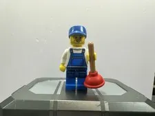 NEW RETIRED Lego Series 9 Collectible Minifigures 71000 Plumber LOOSE