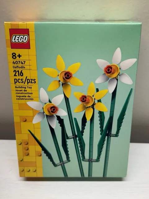 LEGO Daffodils Building Set Model 40747 Building Toy Floral Room Decor - SEALED