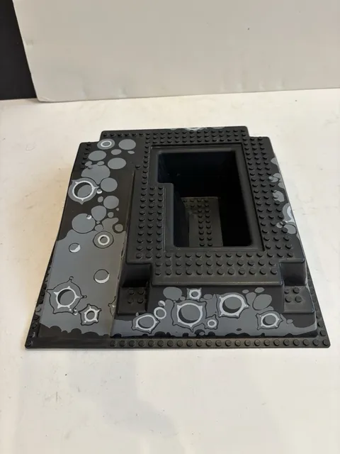 LEGO 2552 Raised Space Base Plate 32x32 Black Gray Moon Ramp Pit - Free Shipping