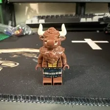 LEGO Minifigures Series 6 Minotaur Collectible Minifigure 2012 Figure Only OD3