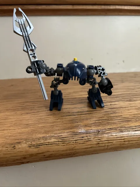 Vintage Bionicle Rahaga: Gaaki (4868)—set only, mostly complete
