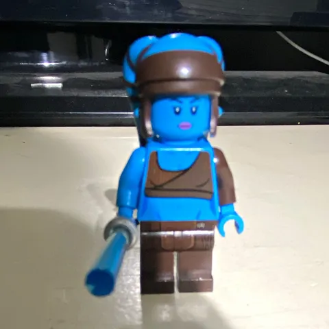 Aayla secura lego minifigure