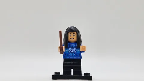 LEGO minifigure Cho Chang hp590 Harry Potter 76456 Advent 2025 Holiday Sweater