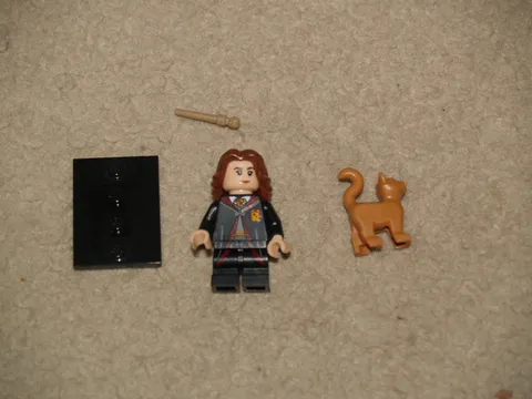 Lego Harry Potter Series 1 71022 Hermione Granger figure