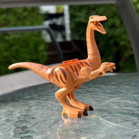 LEGO Gallimimus Dinosaur Minifigure galli01 Jurassic World Park 75940