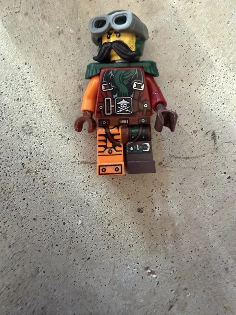 LEGO Ninjago Flintlocke Minifigure