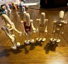 LEGO Star Wars Battle Droid Minifigure Lot of 4 (Tan) Plastic Figures