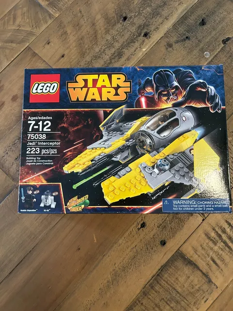 LEGO Star Wars: Jedi Interceptor (75038) (Retired 2015)