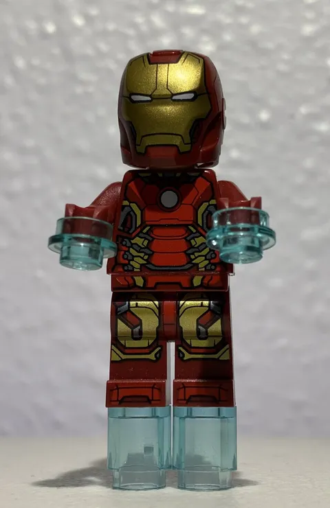LEGO Marvel Iron Man minifigure Mark 43 armor with extra custom cape