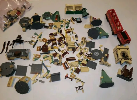 LEGO Harry Potter Hogwarts Castle Set 4842 Parts Lot With Parts To 4841, Train
