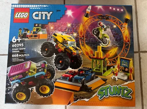 LEGO 60295 City Stunt Show Arena  – New Sealed