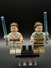 LEGO Star Wars Rey Jedi White Robes sw1054 + Dark tan robes Sw0677 bundle