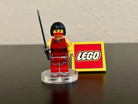 LEGO Ninjago Vintage 2011 Nya (njo0012) Rare/retired Excellent Condition!!!