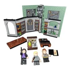 Built LEGO Harry Potter: Hogwarts Moment: Potions Class (76383) With Minifigures