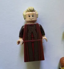 LEGO Star Wars Chancellor Palpatine Dark Red Outfit Minifigure