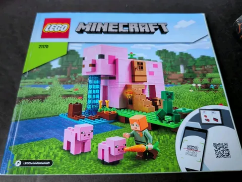 LEGO Minecraft THE PIG HOUSE #21170  Instruction Manual Booklet ONLY, Preowned