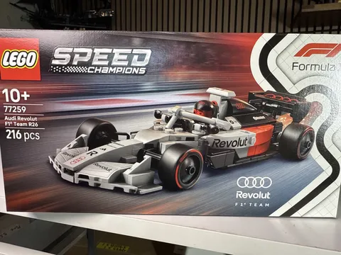 LEGO Speed Champions 77259 Audi Revolut F1 Team R26 Race