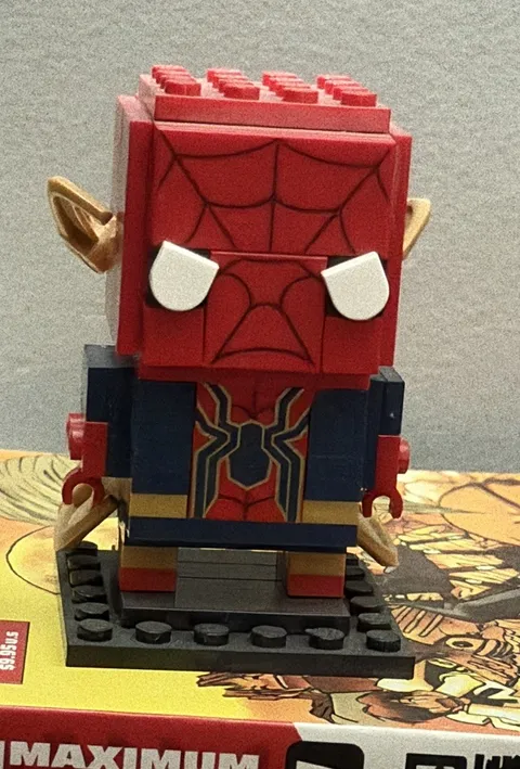 LEGO 40670 Marvel MCU Avengers Infinity War Iron Spider-Man BrickHeadz VAULTED