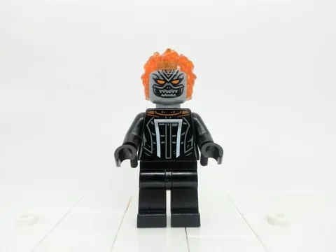 Ghost Rider - Set 76173 - sh0678 - LEGO Super Heroes Minifigure