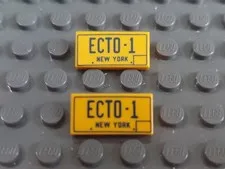 Lego Ghostbusters 21108 Ecto-1 License Plates - Used (2)