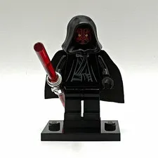 LEGO Star Wars Darth Maul Hood and Cape Silver Neck Clasp sw0394
