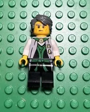 Lego Ninjago Rebooted Lord Garmadon Sensei minifigure Njo0094 70725 CRACK TORSO