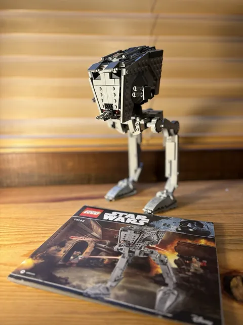 LEGO Star Wars: AT-ST Walker (75153)