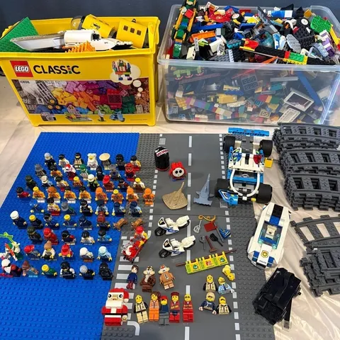 LEGO Minifigure Police Bike Lot Set Bulk Sale