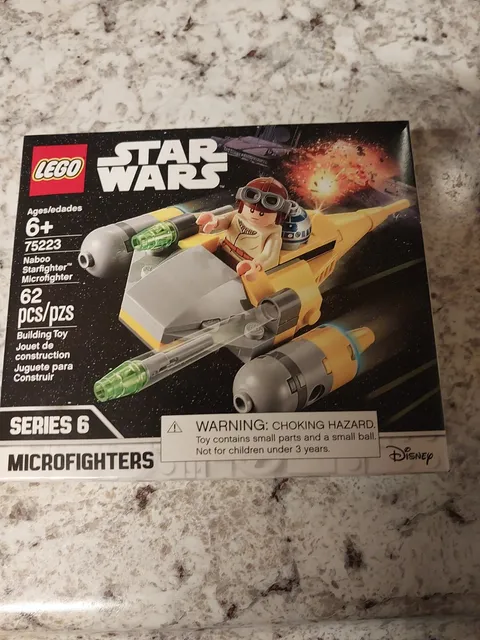 LEGO Star Wars: 75223 Naboo Starfighter Microfighter Series 6 New/Sealed