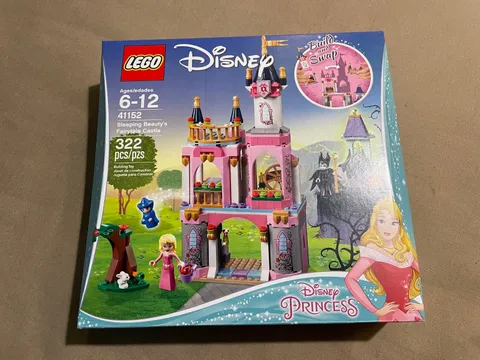 NEW SEALED LEGO Disney: Sleeping Beauty's Fairytale Castle (41152)