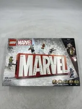 Lego Marvel Logo 76313 931 PCS New In Box