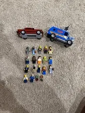 LEGO Minifigures Lot of 17 Assorted Minifigure Characters and Accessories