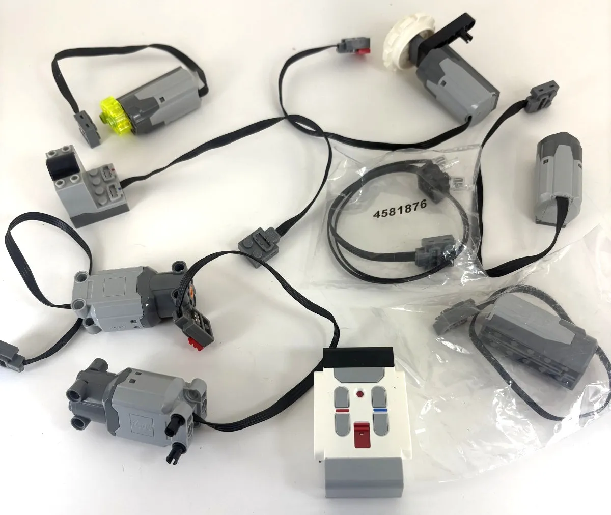 Lego Electric Motors 9V Power Functions Lot M Motor L Motor Robotics TECHNIC