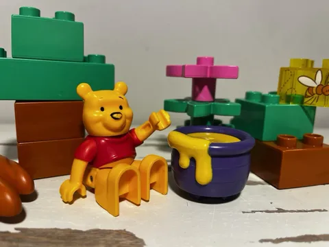 LEGO DUPLO: Winnie the Pooh's Picnic (5945)