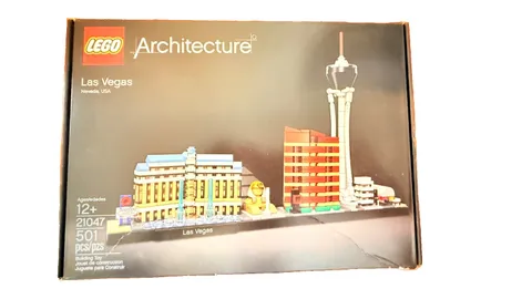 LEGO ARCHITECTURE: Las Vegas (21047) - carefully repackaged w/instructions