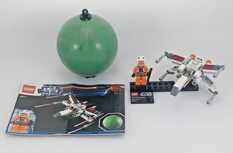 LEGO Star Wars 9677: X-Wing Starfighter & Yavin 4 (no box)